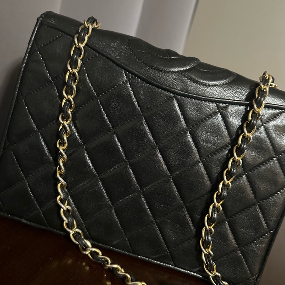 Chanel crossbody - Picture 14 of 16